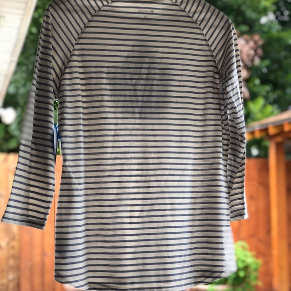 Columbia Bear Shirt - Picture 3 of 6